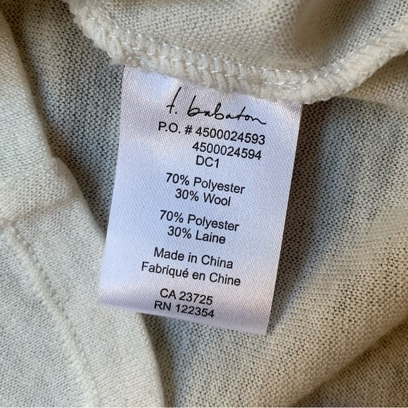 Aritzia Babaton Top Sweater 3/4 Length Sleeve Wool Round Neck Cream Size XS - Picture 13 of 14